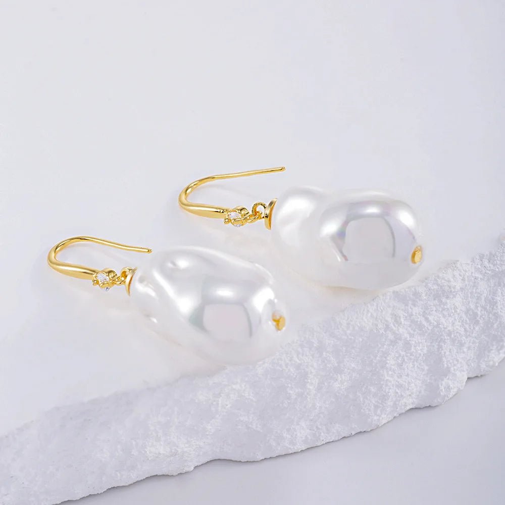 Boucles d'oreilles Perle Goutte d'Eau – Élégance Dorée - Bijoux Femme Tendance - Amoréa Paris